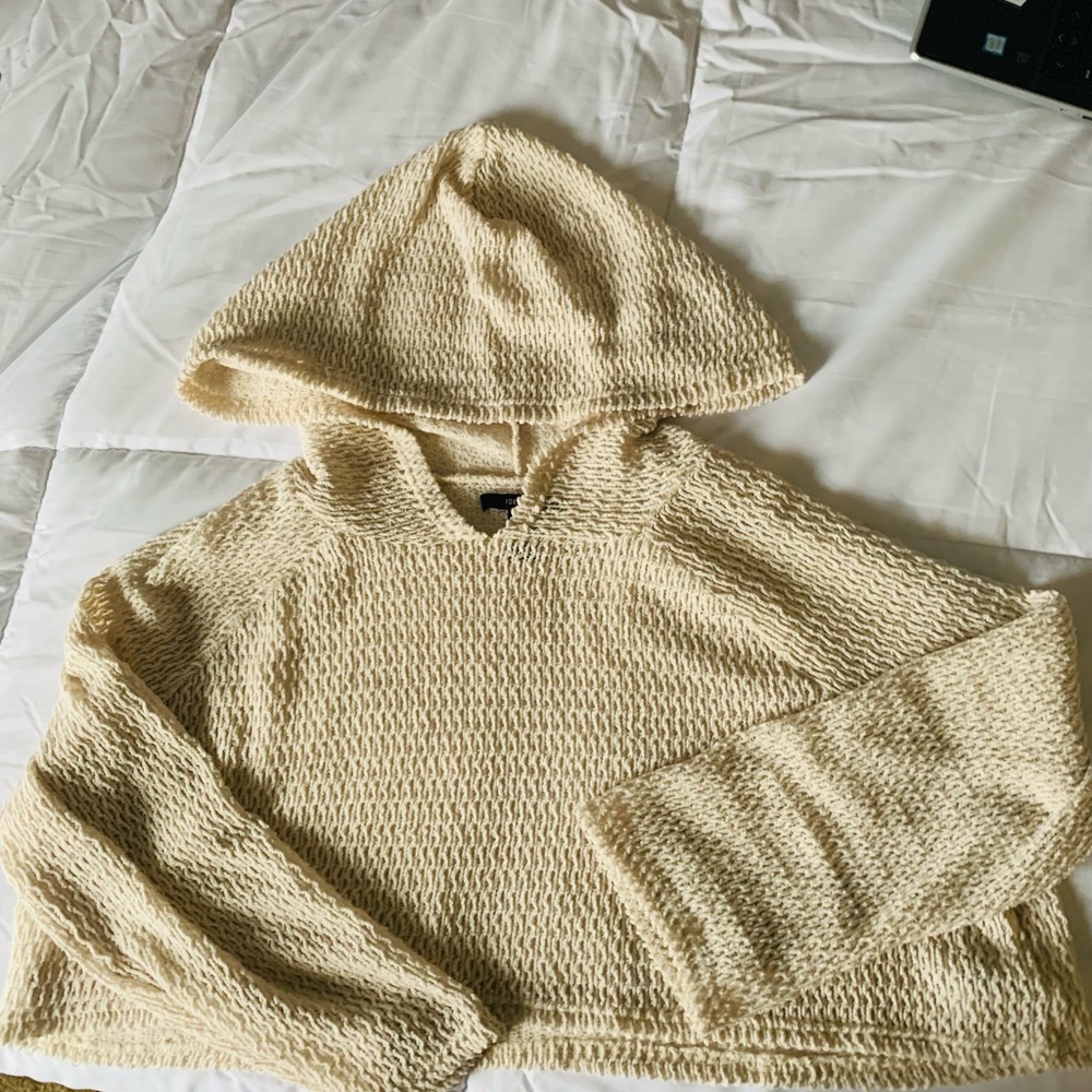 Forever 21 crop top hoodie